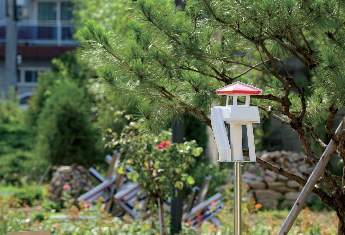 Quarter Circles for Excavation